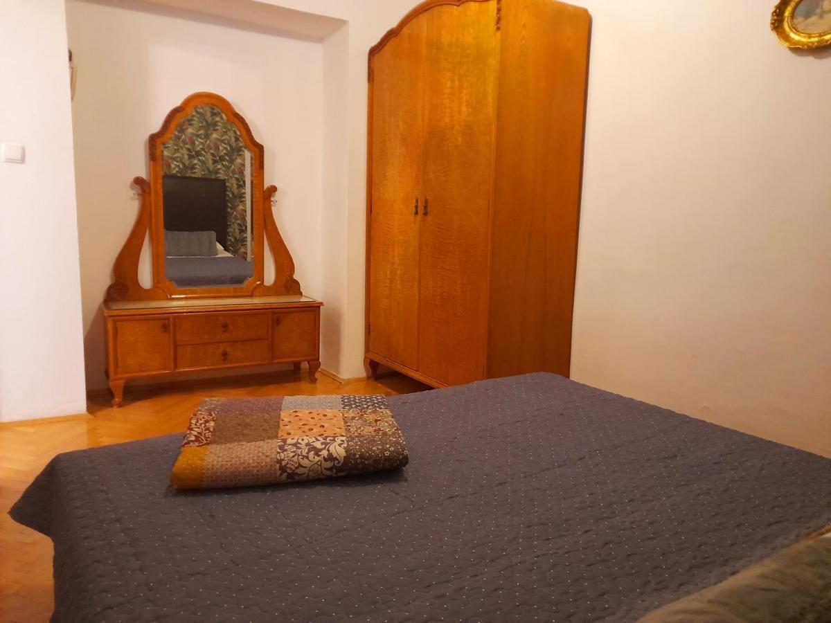 Two Bells Apartment Sibenik Luaran gambar